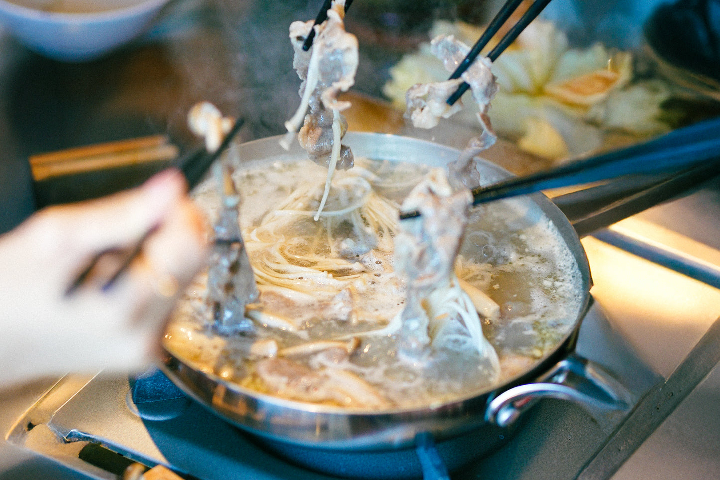 Buk Buk Clam Seafood Hotpot 卜卜蜆海鲜火锅