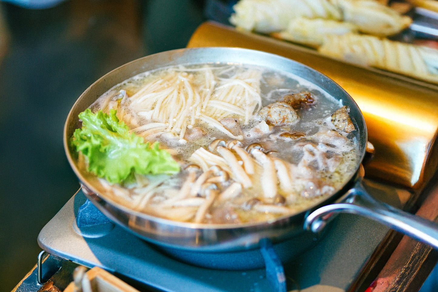 Buk Buk Clam Seafood Hotpot 卜卜蜆海鲜火锅