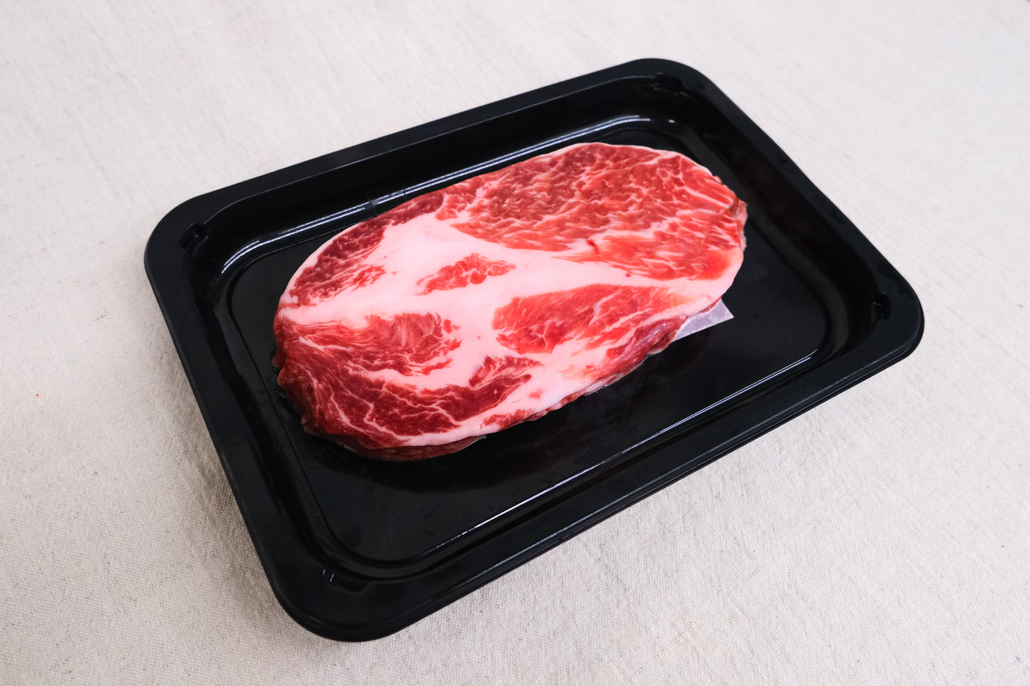 Iberian Pork Collar Block 西班牙黑猪颈