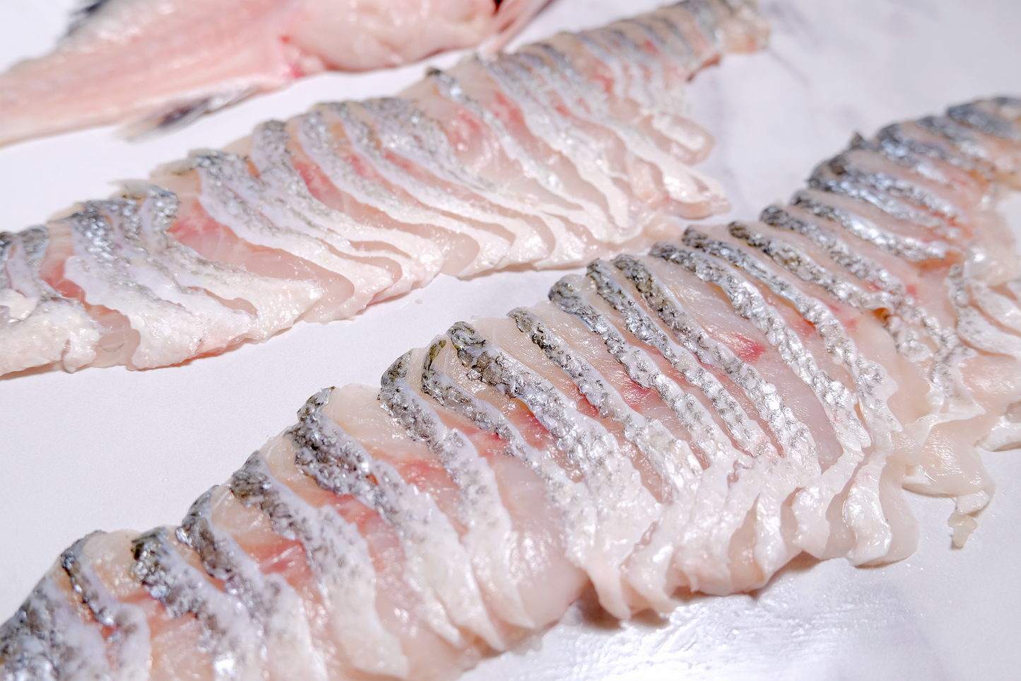 Fresh Farmed Sea Bass Slices 新鲜鲈鱼鱼片