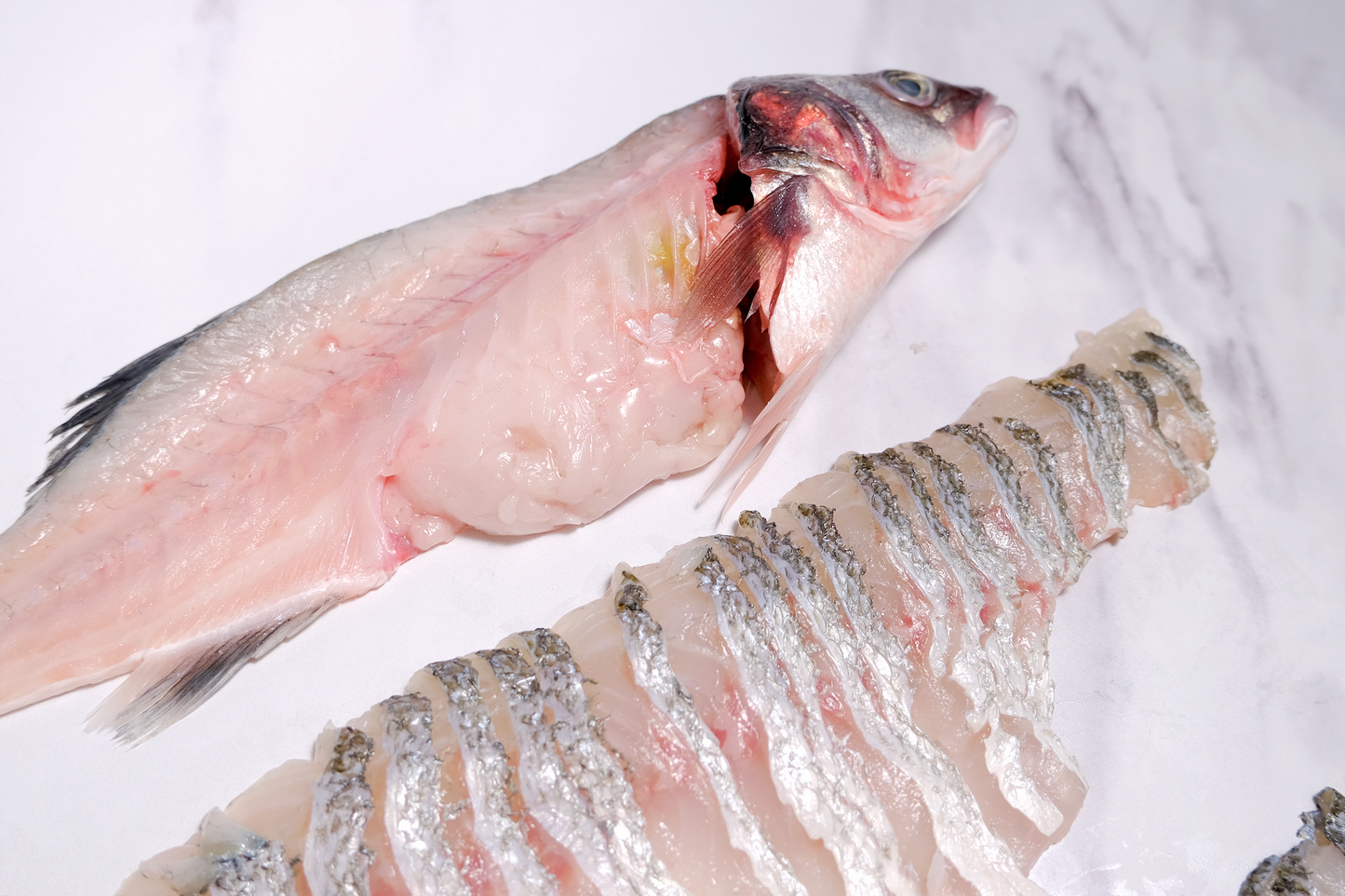 Fresh Farmed Sea Bass Slices 新鲜鲈鱼鱼片